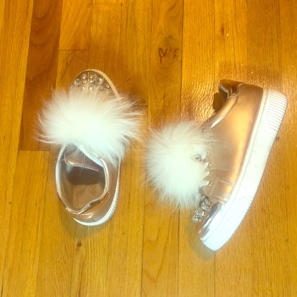 Detachable Real Fur Pom Poms